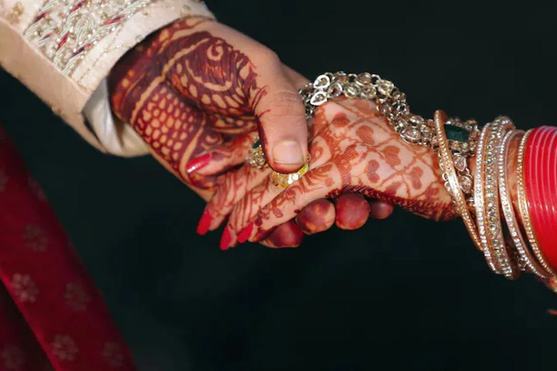 மணமகன் நடனமாடியதால் திருமணமே நின்றுபோனது