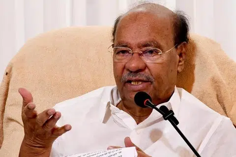 பாமக நிறுவனர் ராமதாஸ்.