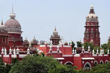 தமிழ்நாடு முழுவதும் நிகழ்ந்த காப்பீட்டு மோசடிகள் தொடர்பாக 467 புகார்கள் தெரிவிக்கப்பட்டுள்ளன.