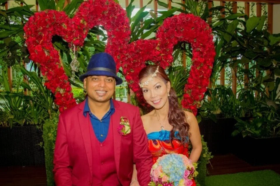 பதிவுத் திருமணத்தில் கிறிஸ்டீன்- சங்கர் இணையர்