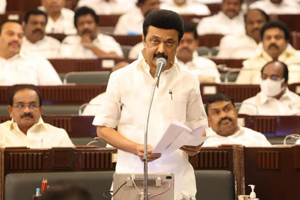 சில புள்ளிவிவரங்களை மாநில அரசால் சேகரிக்க முடியாது என்பதால், மக்கள்தொகைக் கணக்கெடுப்புடன் சாதிவாரிக் கணக்கெடுப்பையும் மத்திய அரசு நடத்துவதுதான் முறையாக இருக்கும் என்று தமிழக முதல்வர் ஸ்டாலின் சட்டமன்றத்தில் கூறினார்.