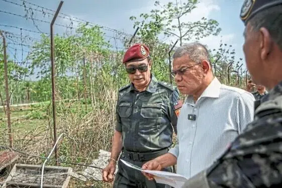 மலேசிய எல்லைகளிலுள்ள பெட்ரோல் நிலையங்களில் காவல்துறைக் கண்காணிப்பு