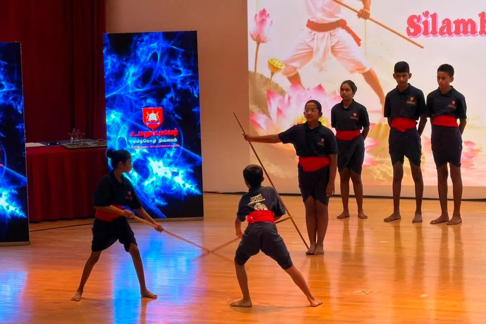 உமறுப்புலவர் தமிழ்மொழி நிலையத்தின் 49வது ஆண்டுப் பரிசளிப்பு விழாவும் 2026ஆம் ஆண்டுக்கான தமிழ்த் திருவிழாவும் தற்போதைய வளாகத்தில் இறுதி முறையாக ஜூலை 25ஆம் தேதி நடைபெற்றன.