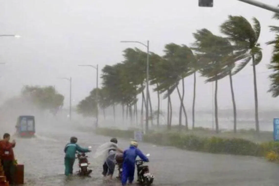 பீகார் மாநிலம் முழுவதும் மின்னல் தாக்கி ஒரே நாளில் 22 பேர் பலி 