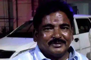 டீட்டா சரவணன்.
