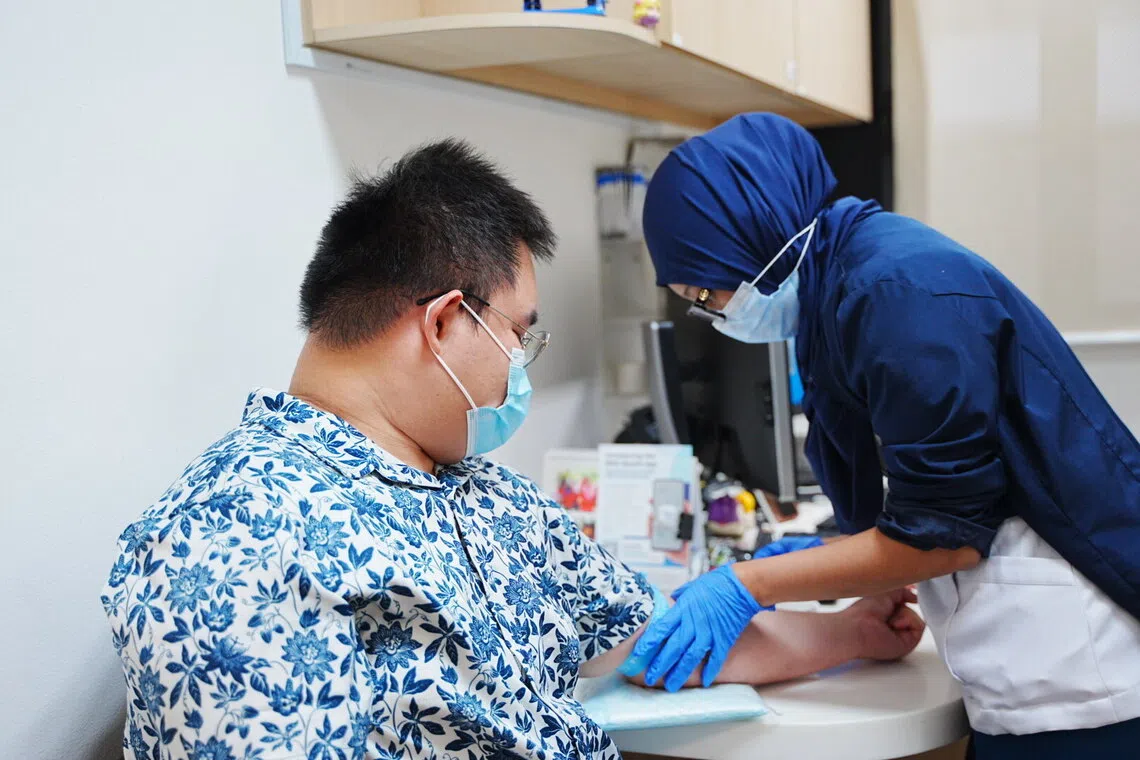 தொற்றுநோய்த் தடுப்பு: பின்னணியில் இயங்கும் முக்கியக் கரங்கள்