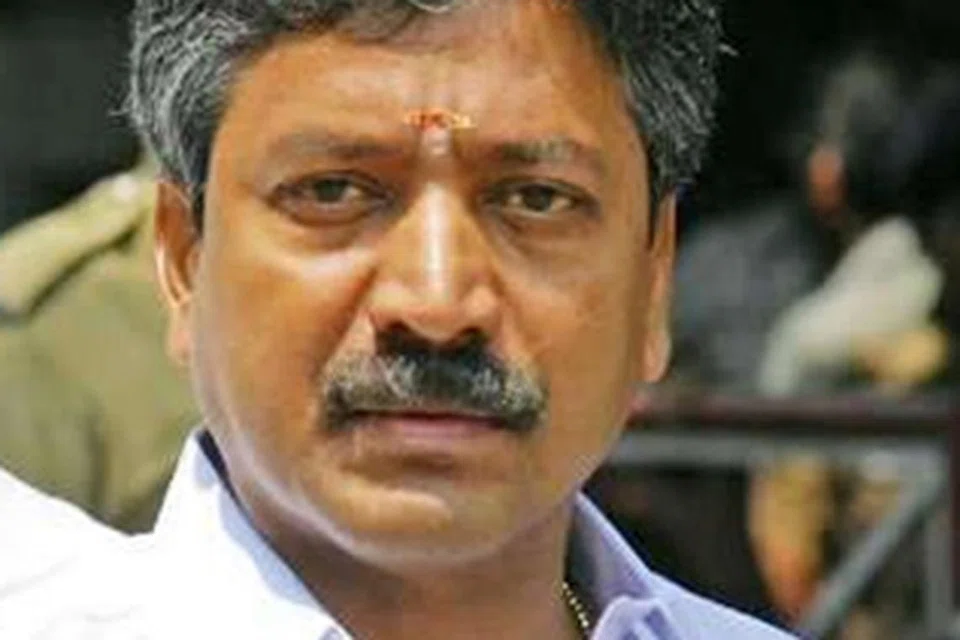 அதிமுக செயற்குழு மற்றும் பொதுக்குழு கூட்டத்தில் ஆவேசமாகப் பேசிய சிவி சண்முகம்.