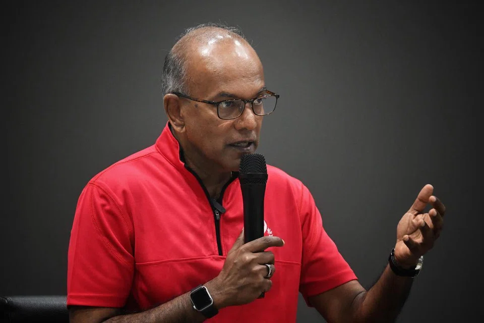 உள்துறை, சட்ட அமைச்சர் கா. சண்முகம்.