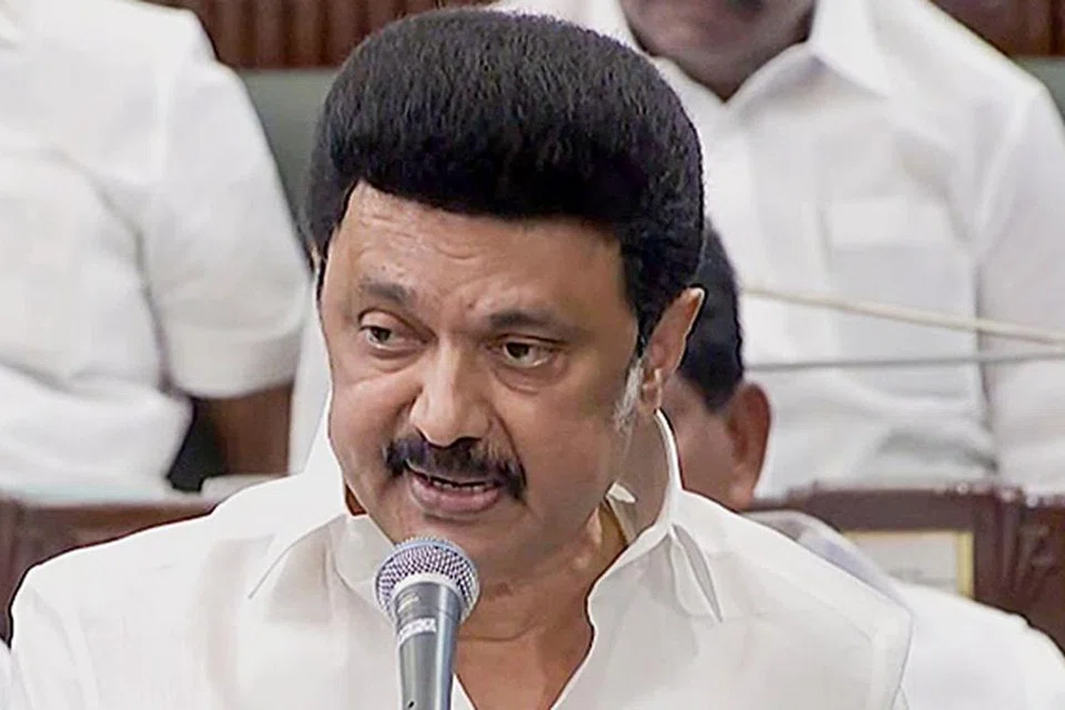 சட்டமன்றத்தில் ஆளுநர் உரைக்கு நன்றி தெரிவிக்கும் தீர்மானத்தின் மீது முதல்வர் மு.க. ஸ்டாலின் வியாழக்கிழமை காலை உரையாற்றினார்.