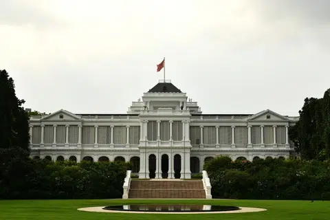 சிங்கப்பூர் அதிபர் மாளிகையான இஸ்தானா.