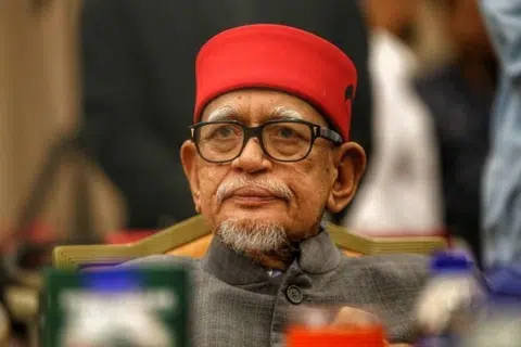 பி.என். கூட்டணியின் துணைத் தலைவரும் பாஸ் கட்சியின் தலைவருமான அப்துல் ஹாடி அவாங். 