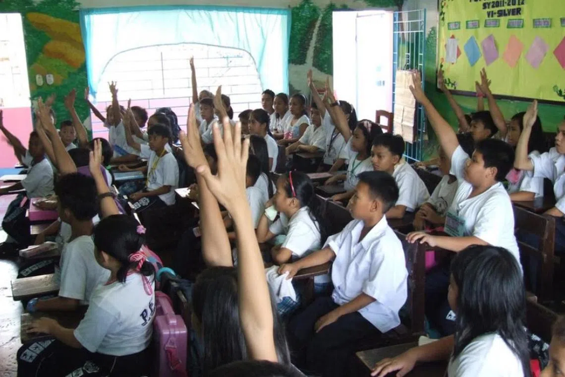 பிலிப்பீன்சில் பாலியல் கல்வி மசோதாவுக்குக் கடும் எதிர்ப்பு