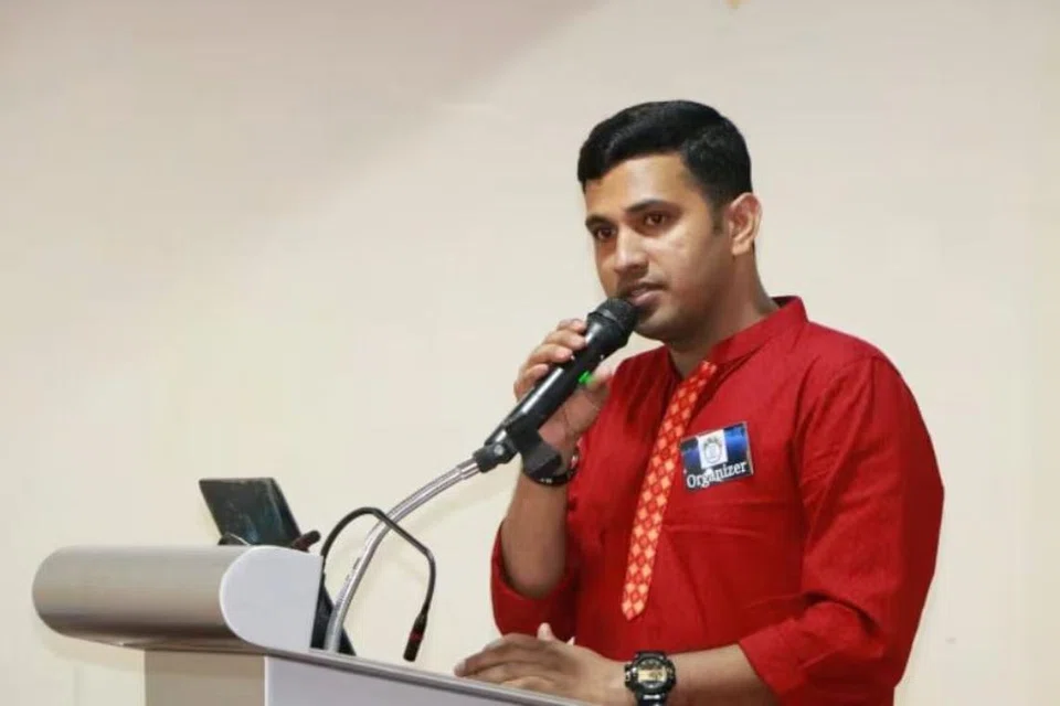 2018ல் தாம் தொடங்கிய வருடாந்திர வெளிநாட்டு ஊழியர் கலாசார நிகழ்ச்சியில் பேசிய பங்ளாதேஷ் ஊழியரான ஃபஸ்லி இலாஹி, 37.