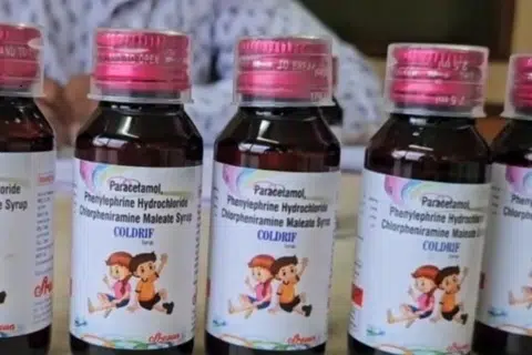 தமிழகத்தில் தயாரிக்கப்பட்ட ‘கோல்டிரிஃப்’ எனும் இருமல் மருந்தை மத்தியப் பிரதேசத்தில் பயன்படுத்திய பிள்ளைகளில் 20க்கும் மேற்பட்ட குழந்தைகள் உயிரிழந்த சம்பவம் நாடு முழுவதுமே பெரும் அதிர்வலைகளை ஏற்படுத்தியது.