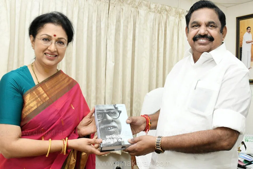 அதிமுகவில் இணைந்த கௌதமி.
