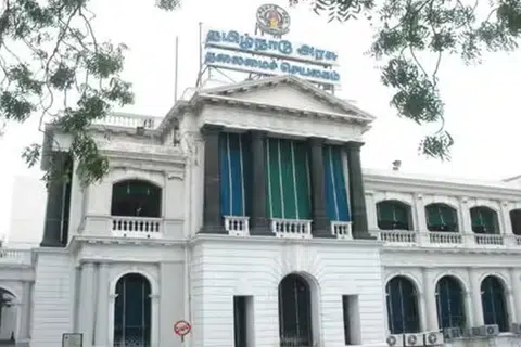 தலைமைச் செயலாளர் பிறப்பித்துள்ள சுற்றறிக்கையின்படி, அரசு ஊழியர்கள் அனைவரும் ஒருங்கிணைந்த நிதி, மனிதவள மேலாண்மை அமைப்பு இணையத்தளத்தில் தங்களின் சொத்து விவரங்களை முழுமையாகப் பதிவேற்றம் செய்ய வேண்டும்.