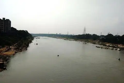  ‘இந்தியாவின் தங்க நதி’ என்று அழைக்கப்படும் சுவர்ணரேகா நதி. 