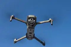 ஆளில்லா வானூர்தி. 