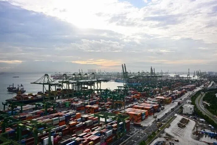 அமெரிக்காவுடன் வர்த்தகப் பற்றாக்குறை: சிங்கப்பூர் வர்த்தக, தொழில் அமைச்சு விளக்கம்