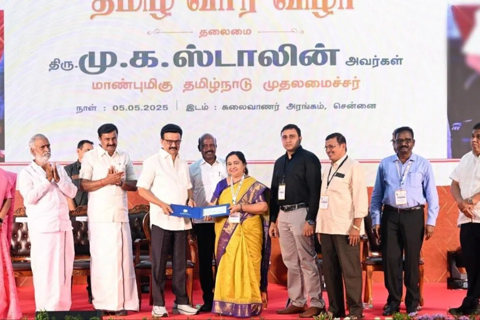 மறைந்த தமிழ்ப் படைப்பாளர்கள் ஐவரின் படைப்புகளை நாட்டுடமையாக்கி அவற்றுக்கான உரிமைத் தொகையை வழங்கினார் முதல்வர் மு.க.ஸ்டாலின்.