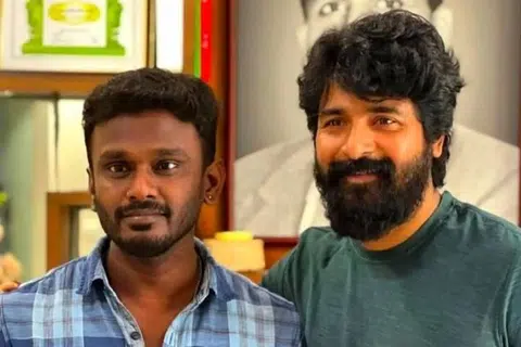 சிவகுமார் முருகேசன், சிவகார்த்திகேயன்.