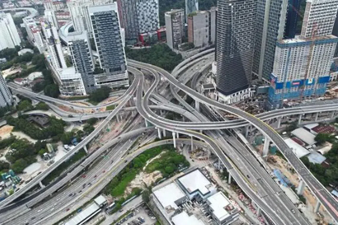 மலேசியா: மோட்டார் சைக்கிளோட்டிகளுக்குச் சுங்கக் கட்டணம் இல்லை 