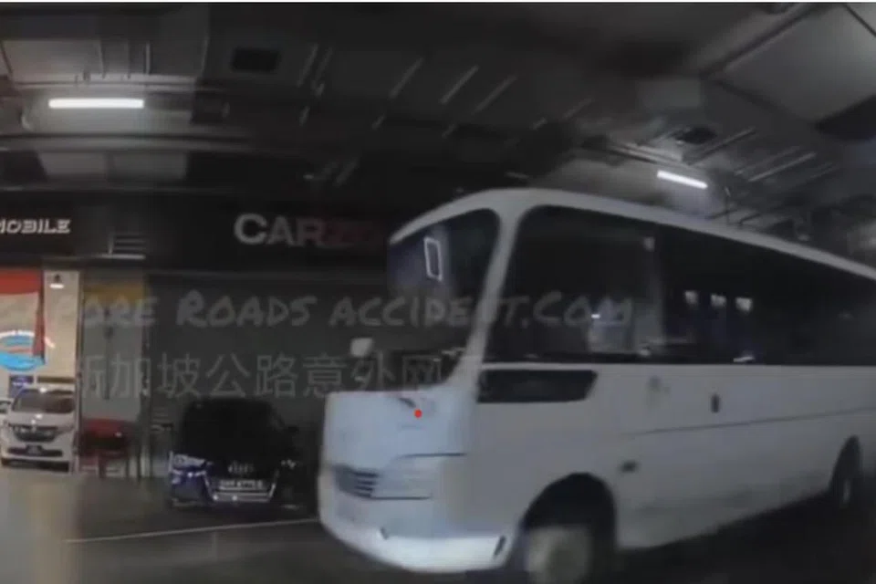 a9cfe702-e7d4-44e7-a350-1623c642359b