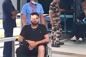 நடுவானில் குலுங்கிய டெல்லி விமானம்; பயணிகள் காயம்