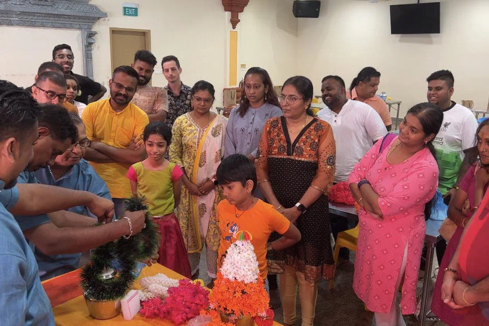 கரகம் கட்டும் கலையைப் போற்றவும் வளர்க்கவும் பயிலரங்கு நடத்தப்பட்டது. 