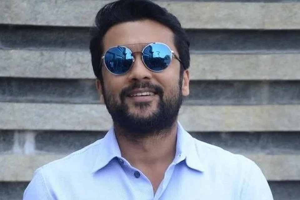 சூர்யா.
