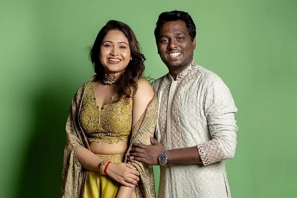 கணவர் அட்லீயுடன் பிரியா.