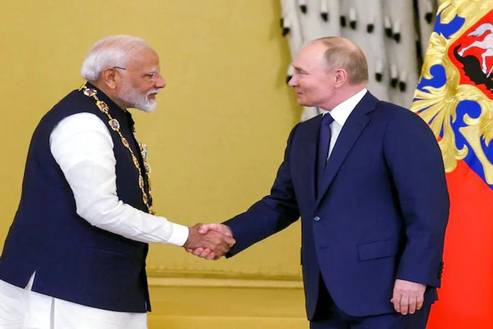 ரஷ்ய அதிபர் விளாடிமிர் புட்டின் தம்மைத் தொலைபேசிவழி தொடர்புகொண்டது பற்றி இந்தியப் பிரதமர் நரேந்திர மோடி தமது எக்ஸ் பக்கத்தில் பதிவிட்டுள்ளார்.
