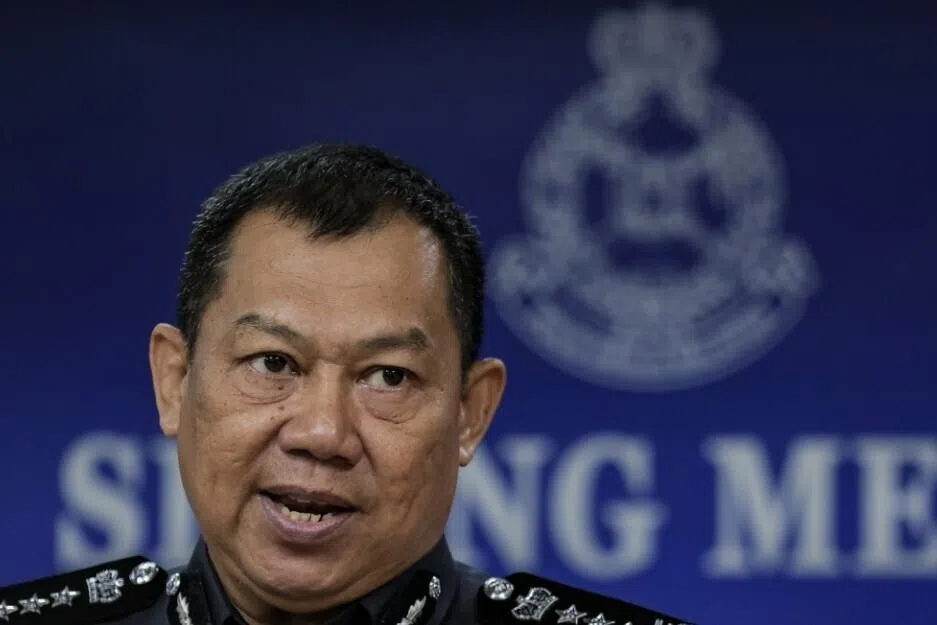 கங்கார் புலாயில் அறுவர் மரணம்: கொலைக்குற்றத்தை எதிர்நோக்கும் இருவர்