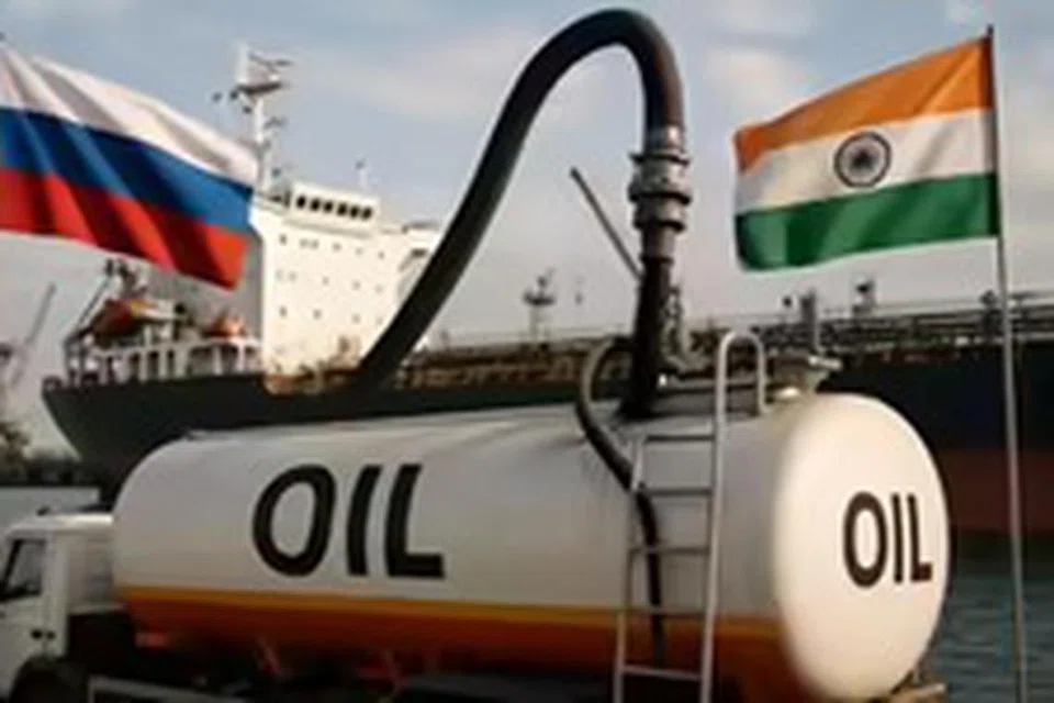 அமெரிக்க நிர்வாகம், இந்தியாவில் இருந்து இறக்குமதியாகும் பொருள்களுக்கு அந்நாட்டில் 25% வரிவிதித்துள்ளது. மேலும், ரஷ்யாவில் இருந்து எண்ணெய் உள்ளிட்ட பொருள்கள் வாங்குவதற்காக அபராதம் விதித்தது. 