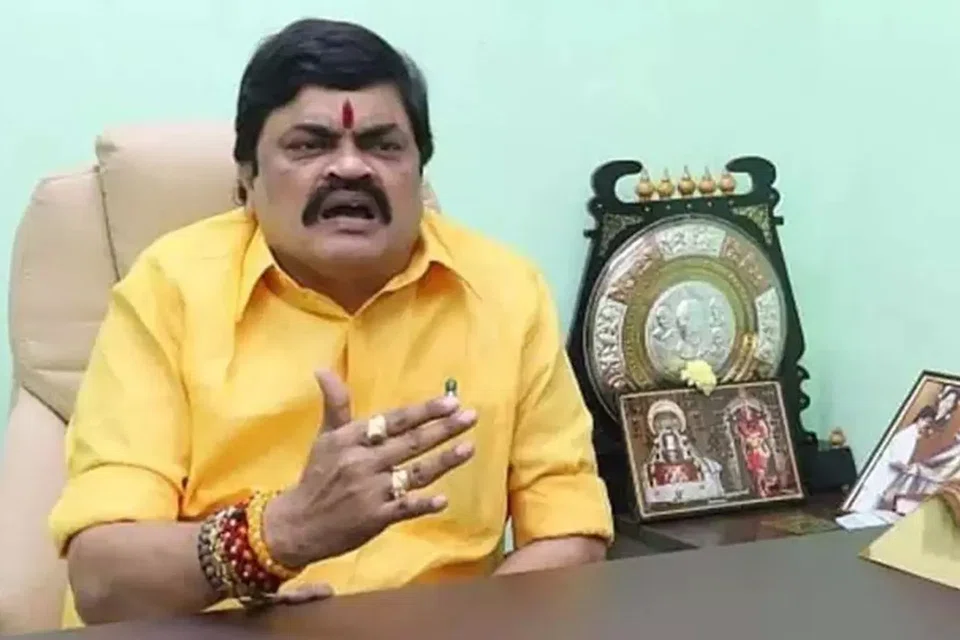 முன்னாள் அதிமுக அமைச்சர் ராஜேந்திர பாலாஜி.