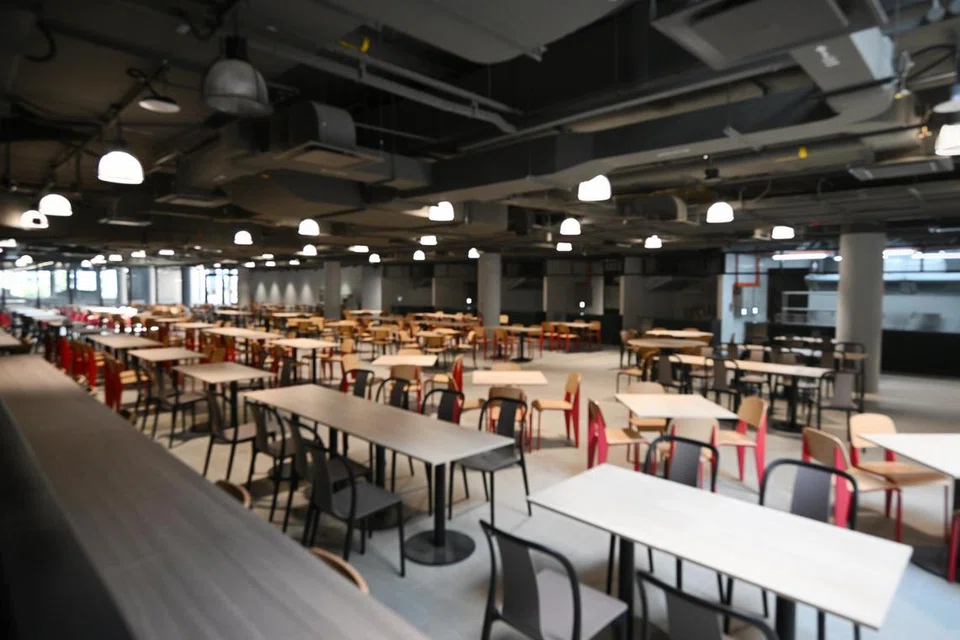 புதிய சிஎம்பிபியில் உணவு நிலையம்.