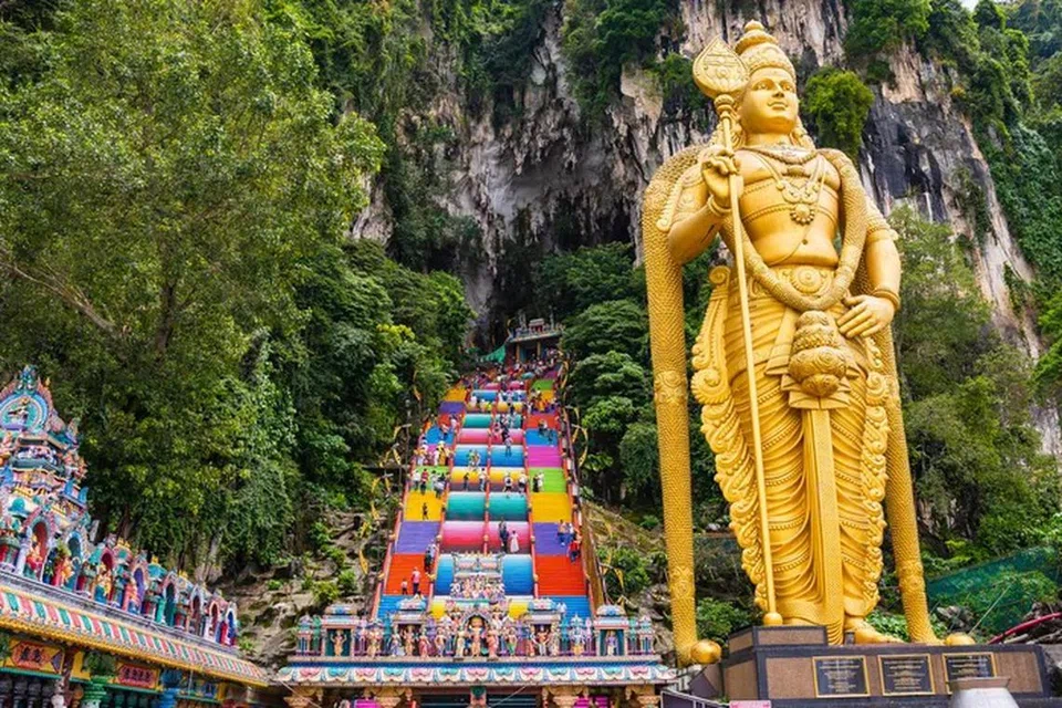 2023 தைப்பூசத் திருநாளின்போது 1.6 மில்லியன் பேர் பத்துமலை முருகன் கோவிலுக்கு வருகைபுரிந்தனர்.