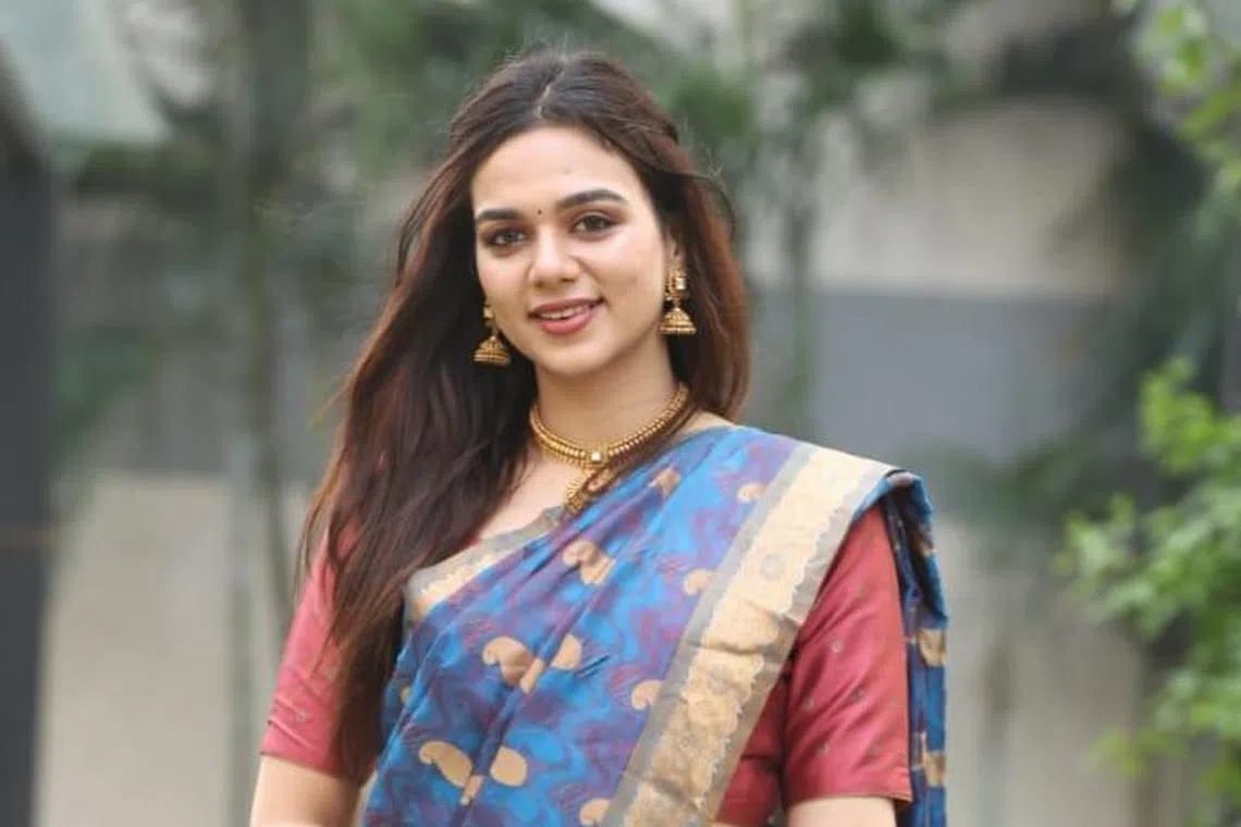 தோழி வீட்டில் நள்ளிரவு சம்பவம்; பவ்யாவின் திகில் அனுபவம்