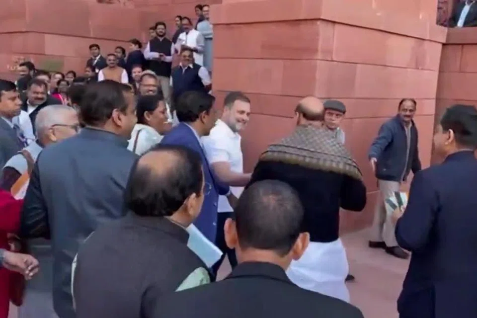 93f7146b-7068-4e49-8e5b-d01625c49eb5