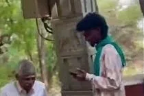 பழனி முருகன் கோவில் ஒலிபெருக்கியில் ஒலித்த தவெக கட்சிப் பாடல்