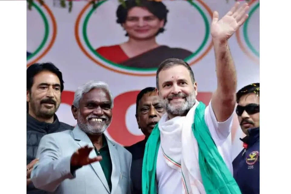 காங்கிரசின் மூத்த தலைவர் ராகுல் காந்தி, ஜார்க்கண்ட்டின் புதிய முதல்வர் சம்பாய் சோரனை சந்தித்துப் பேசினார்..