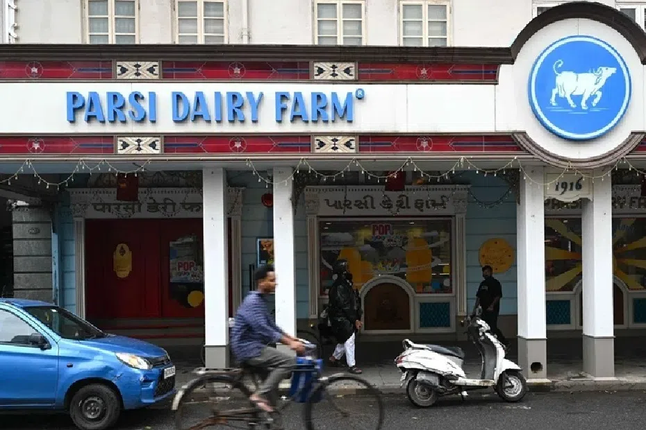 மும்பையில் தூய்மையற்ற உணவகங்களுக்கு எதிராகக் கடும் நடவடிக்கை