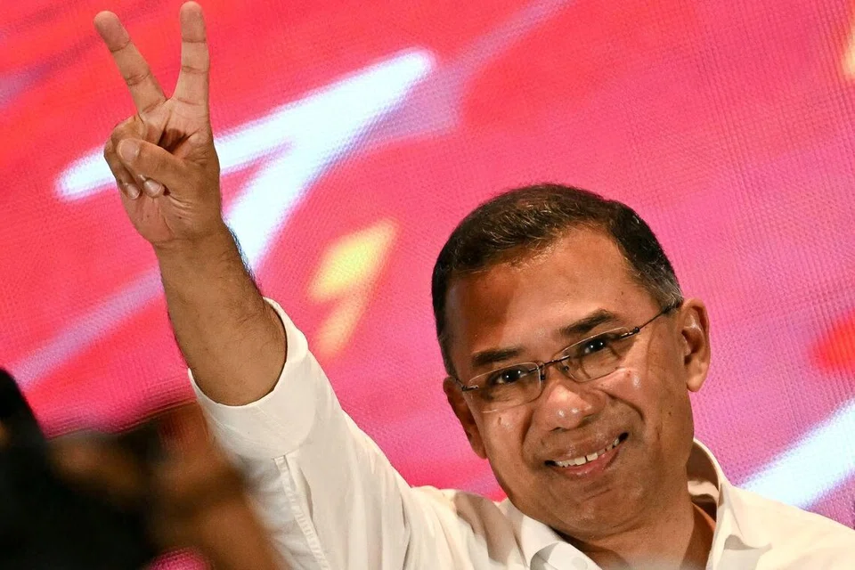 தேர்தலில் வெற்றிபெற்ற 60 வயது திரு ரஹ்மான், முன்னாள் பிரதமர் கலிடா சியா, முன்னாள் அதிபர் சியார் ரஹ்மான் ஆகியோரின் மகன். 