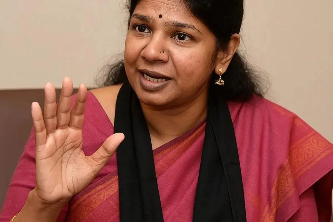 திமுக - காங்கிரஸ் கூட்டணியில் எந்த மாறுதலும் இல்லை: கனிமொழி