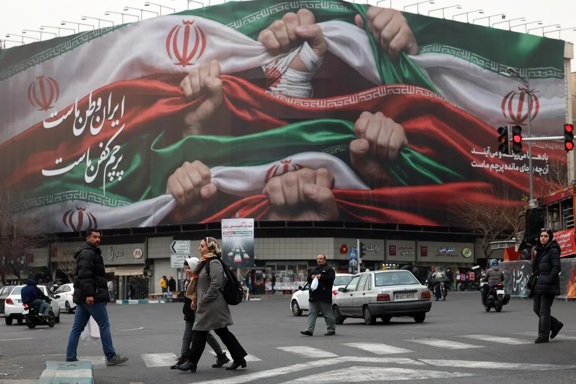 ஆர்ப்பாட்டக்காரர்களை ஈரான் தூக்கிலிட்டால் மிகக் கடுமையான நடவடிக்கை எடுக்கப்படும்: டிரம்ப்