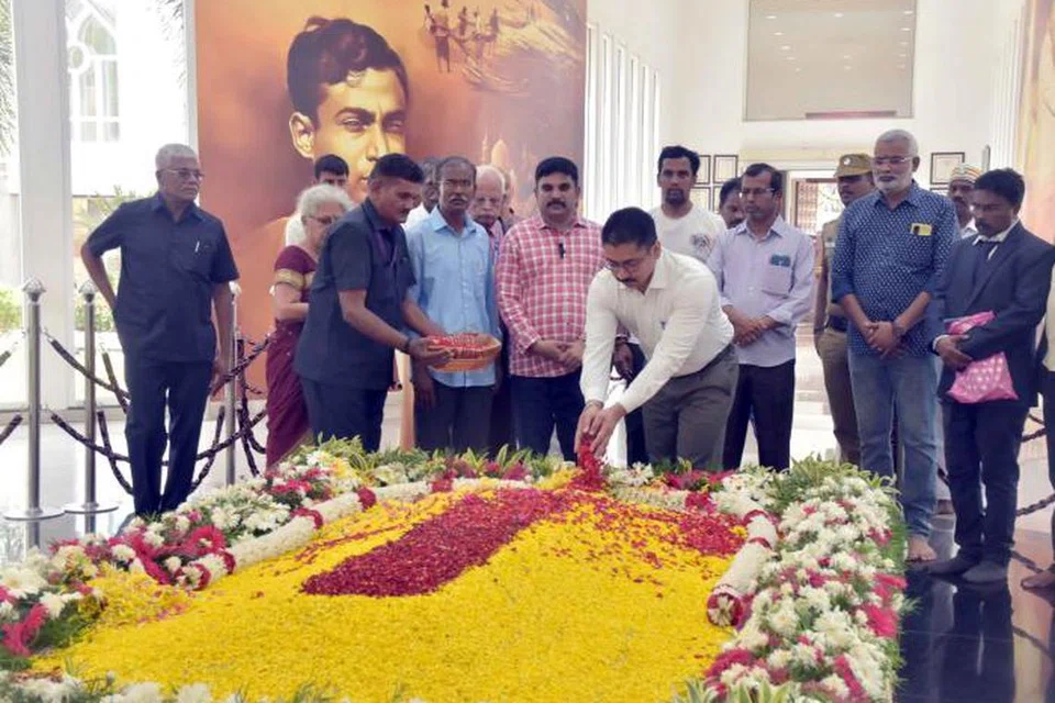 அப்துல் கலாமின் ஒன்பதாவது ஆண்டு நினைவு நாள் ஜூலை 27ஆம் தேதி சனிக்கிழமை நாடு முழுவதும் அனுசரிக்கப்பட்டது.