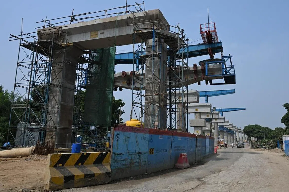 மத்திய அரசு நிதி ஒதுக்காததால்தான் கடன் சுமை: தமிழக அரசு