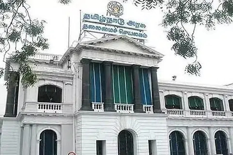 தமிழக அரசின் அனைத்து அலுவலகங்களிலும் ஊழலை ஒழிப்பதற்காக பல்வேறு நடவடிக்கைகள் எடுக்கப்பட்டு வருகின்றன.