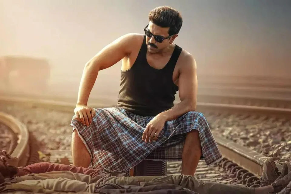 ‘கேம் சேஞ்சர்’ படத்தில் ராம் சரண்.