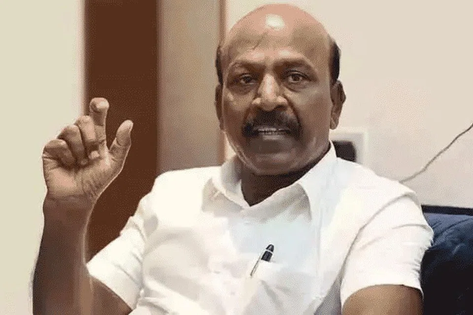 மா.சுப்பிரமணியன்.